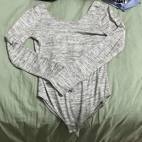 Tops! - Picture 16 of 16